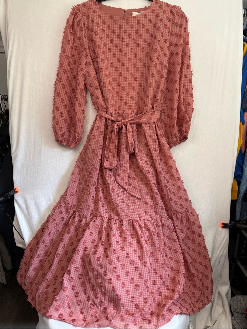 Women's Flying Tomato Dusty Rose Textured Midi Dress with Tie Waist Size M
